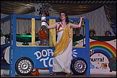 051.jpg