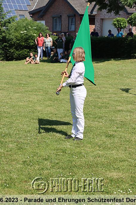 098.jpg